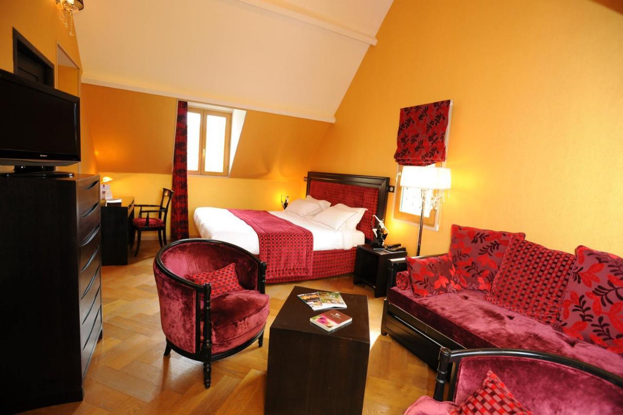 Demeures & Chateaux Hotel Domaine Le Clos Des Fontaines Jumieges Exterior photo
